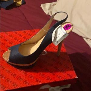 Guess denim peep toe pump